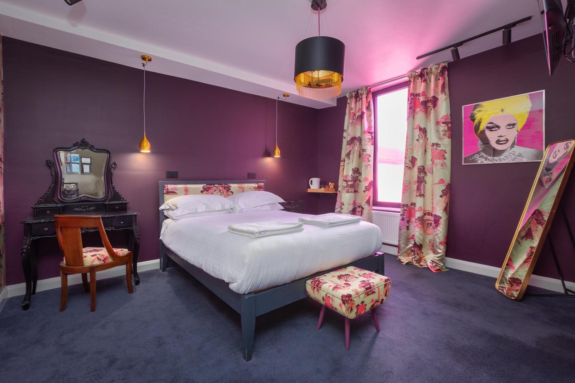 Art B&B Blackpool Exterior photo